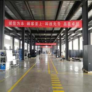 Save Space Width 300mm Precision Crac Server Room Air Conditioner