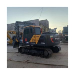 China Less Hour Made in Korea Used Volvo Excavator EC140 in Shanghai Transport Width 2.8 m on sale