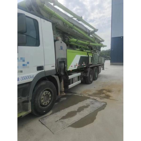 20 Years Zoomlion Concrete Pump Truck 49 Meters Installed in The Mercedes-Benz Car