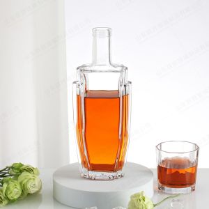 Buy cheap Custom Capacity Glass Bottle 200ml 500ml 700ml 750ml Frosted Flint for Whiskey Gin Rum from wholesalers