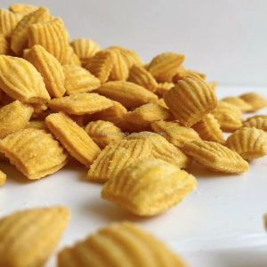 Buy cheap Pillow Shaped Fried Rice Crackers Nostalgic Puffed Spicy Shrimp Chips from wholesalers