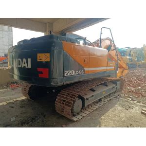 Buy cheap 151.6kN Bucket Digging Force Loader Heavy Equipment Powered By Cummins B5.9-C Engine from wholesalers