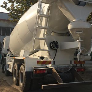 Buy cheap SINOTRUK HOWO Concrete Mixer Truck 16CBM 371HP 8X4 LHD ZZ1317N3667A from wholesalers