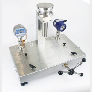 Buy cheap FKQ Gas Dead Weight Tester Gas Piston Manometer from wholesalers