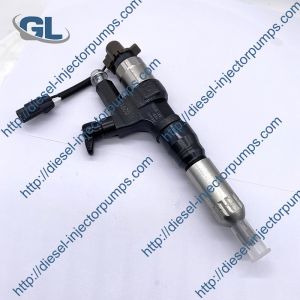 China Common Rail Fuel Diesel Injector 095000-5280 095000-5281 23910-1360 For HINO J08E on sale
