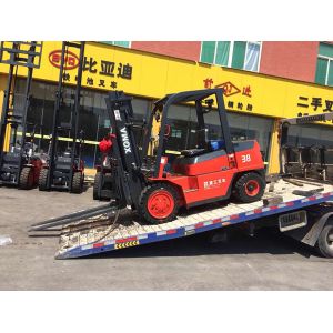 Buy cheap 3000kg Warehouse Lift Truck Key Off Function With Streamline Appearance from wholesalers