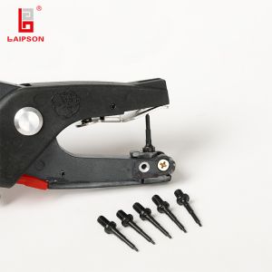 Buy cheap Black Automatically Rebound Pig Cattle Tag Applicator , Cattle Ear Tag Pliers from wholesalers
