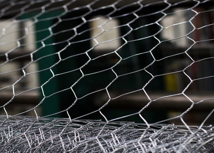 Buy cheap Electro Galvanized Rabbit Chicken Hex Wire Netting from wholesalers