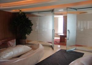 Buy cheap 10MM Tempered Glass Panels For Walls , Internal Glass Partitions product
