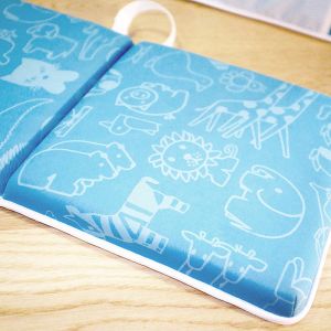 Lightweight Non Slip Baby Bath Kneeler Mildew Resistant Neoprene Made