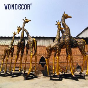 Buy cheap Outdoor Casting Statue Bronze Giraffe Sculptures for Garden from wholesalers