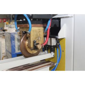 Buy cheap HWASHI Single head automatic moving longitudinal seam welding machine from wholesalers