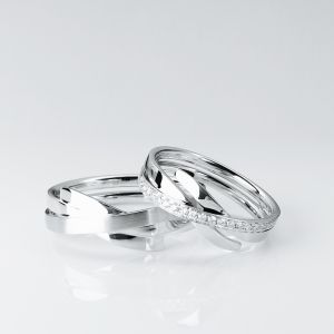 China Intersecting Lines Women13 Men20 Style White Gold Couple Rings on sale