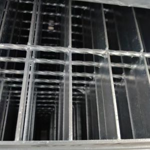 Buy cheap Machine Pressure Welded Industrial Steel Floor Grating With Smooth Bright Surface from wholesalers