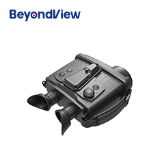 China Uncooled Handheld Thermal Binocular with 640×512 Resolution and 12μm Pixel Size for High Accuracy Observation on sale