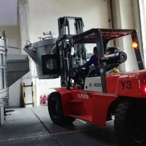 Buy cheap Customized Temperature Range Molten Aluminium Transfer Ladles With Handle from wholesalers