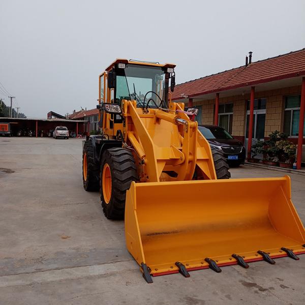 Quality Diesel Engine 2.5 Ton Wheel Loader Equipment For Small Scale Agricultural Operation for sale