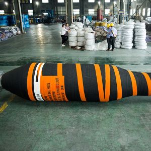 Buy cheap 1.73Mpa One End Reinforced Semi Floating Hose from wholesalers