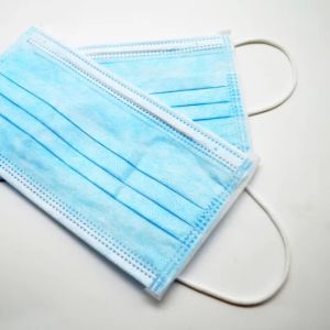 Skin Friendly Sterile Disposable Face Mask 3 Ply Earloop Procedure Masks