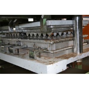 Reciprocating Type Egg Tray Making Machine With Egg Tray Molds