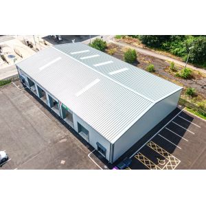 Buy cheap Customizable Commercial Steel Building with Hot Rolled Steel Frame and Bolt product