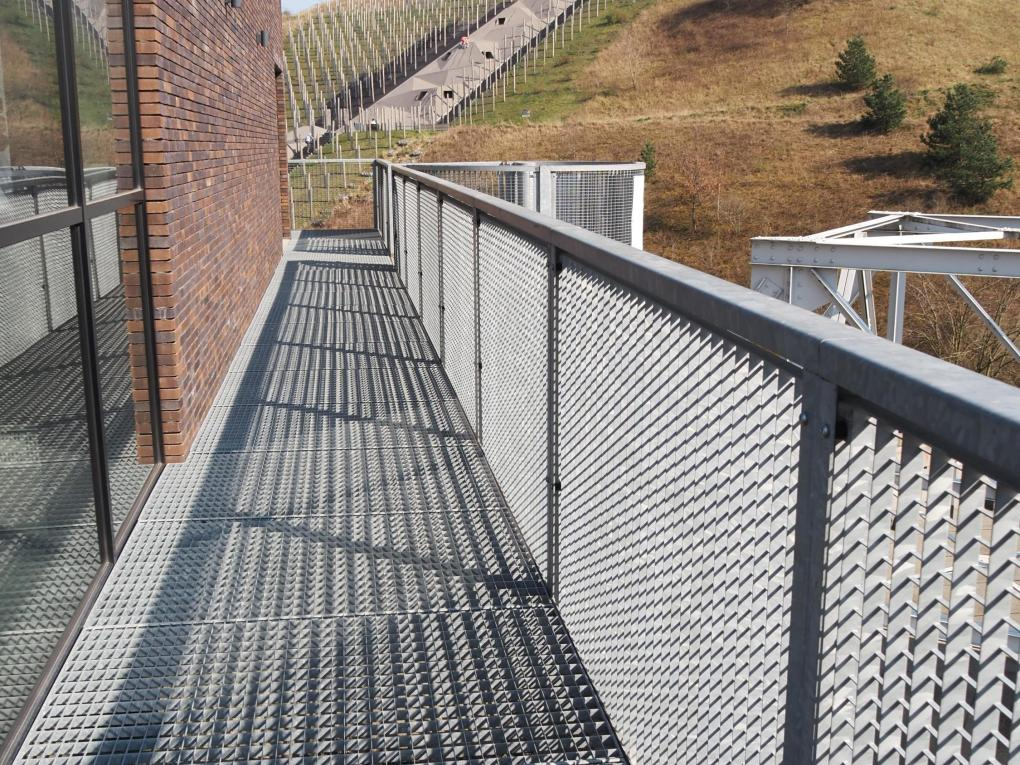 Buy cheap High Strength Anti-Corrosion Pressure Locked Steel Grating for Easy Installation in Platform Projects from wholesalers