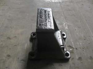 Buy cheap SHAANXI COPY QUALITY PHOTO COLOR Rear leaf spring bracket right front Кронштейн задней рессоры прав. перед. DZ9114524002 from wholesalers