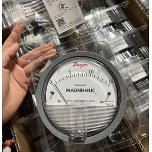 China Dwyer Magnahelic Guage 2000-1.5kpa Pressure Gauge 0-1.5kpa on sale