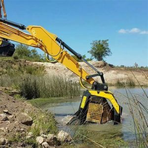 Buy cheap 0.46 - 1.2 M3 Capacity Excavator Sieve Bucket Hydraulic Rotating Screen Bucket from wholesalers