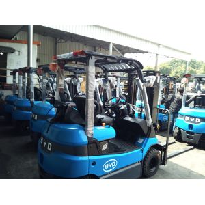 2.5 Ton Counterbalance Electric Stacker , Battery Operated Forklift 3m Lifting