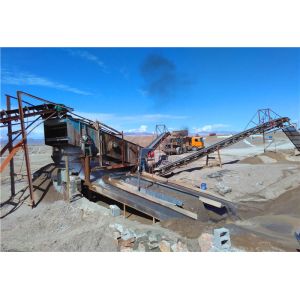 Buy cheap Double Rod Deck Vibrating Screen Mining Equipment Processing Capacity 80t/H from wholesalers
