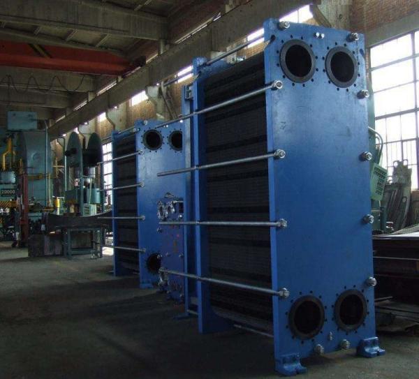 Buy cheap Semi Welded Parallel Plate Heat Exchanger , Plate Type Cooler Small Floor Space from wholesalers