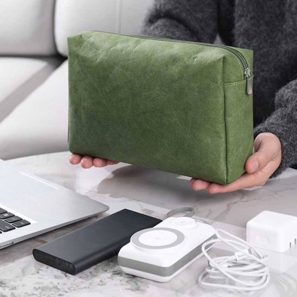 Buy cheap Factory Personalized Logo Large Capacity Toiletries Beauty Zipper Bag Makeup Bag Portable Waterproof Tyvek Cosmetic Bag from wholesalers