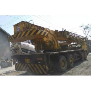 Buy cheap 2008 QY50K 50T XCMG all Terrain Crane QY50K from wholesalers