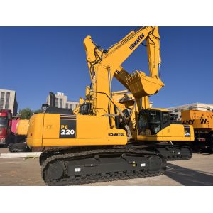Buy cheap Japan Original Excavator Komatsu PC 220 22 Tons Large Digger with Cheap Price Good Condition from wholesalers