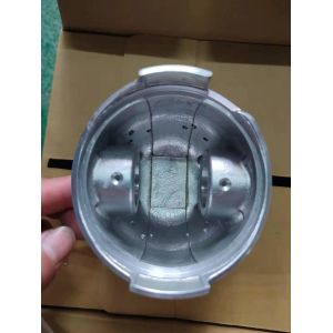 Buy cheap Nissan SD25 Engine Piston Diesel Engine Rebuild Kit 12010-L2002 12010-T6202 from wholesalers