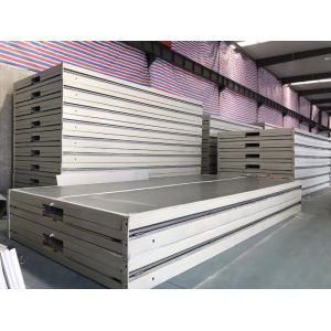 Buy cheap Flat Roof Light Steel 2600mm High Foldable Container House Fireproof from wholesalers