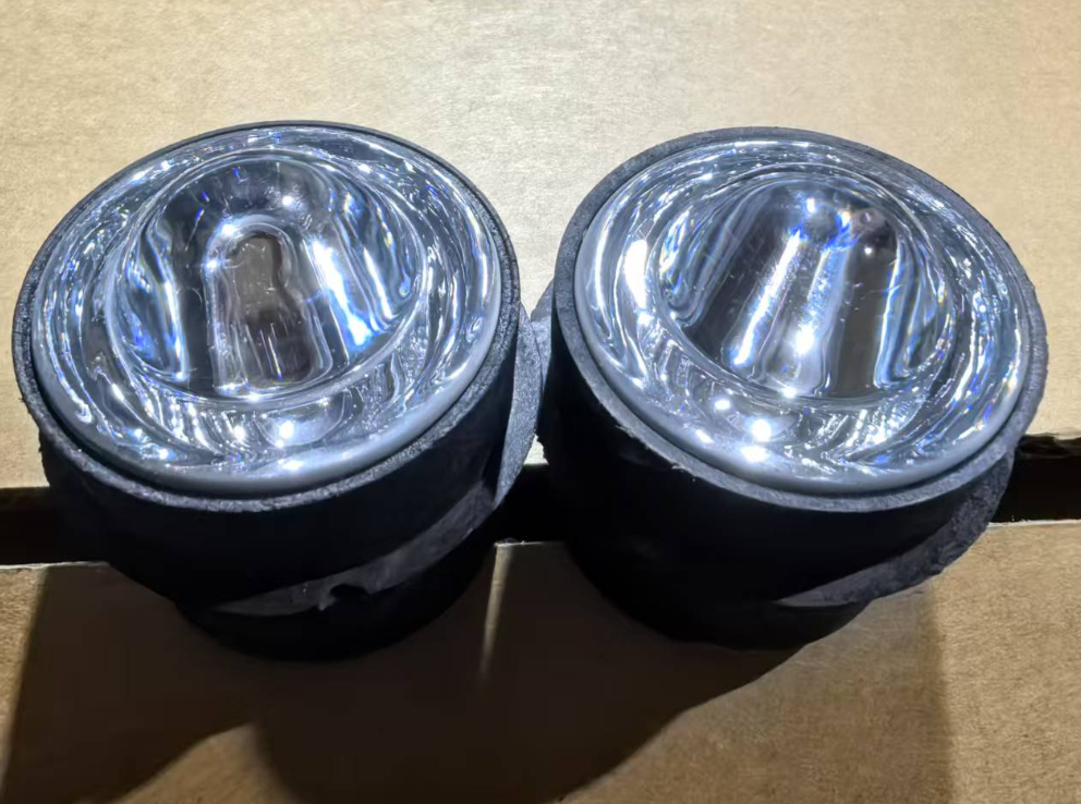 High Reflective Tempered Glass Road Stud with 360° Reflection and Dia5cm*H5cm