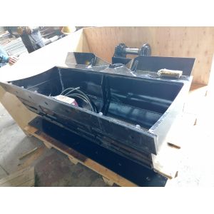 Buy cheap Restricted Spaces With The Power Angled Design Tilting Mud Bucket That Delivers Maximum Versatility from wholesalers