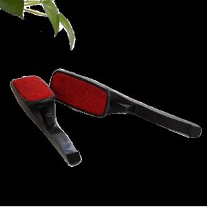 Rotating Lint Brush with Replaceable Head