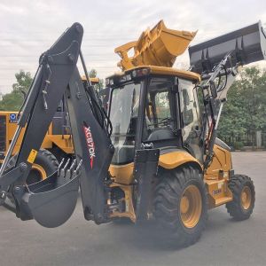7.3T Heavy Earth Moving Machinery , Backhoe Loader WZ30-25 With 0.3m Digger
