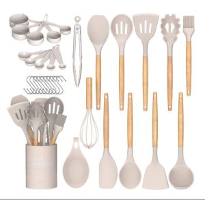 Buy cheap White Silicone Utensils With Wooden Handles Rustproof Scaldingproof from wholesalers