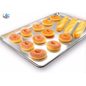 Buy cheap RK Bakeware China 400x600mm Aluminium Baking Tray , Aluminium Bread Cookie Sheet Pan Baking Tray from wholesalers