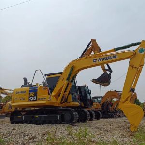 Buy cheap Used Komatsu PC130 Hydraulic Second Hand Multi-function Mini Excavator Made in Japan from wholesalers