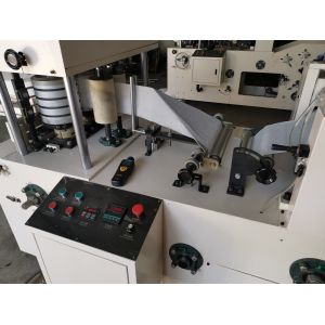 Xinyun High Speed Napkin Tissue Paper Folding Making Machine Auto Embossing