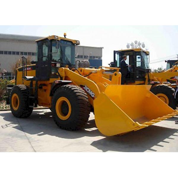 Diesel XCMG Front End Wheel Loader , 4 Ton Loading Weight Compact Tractor Loader