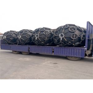 Buy cheap ISO 17357 50KPA/80KPA Pneumatic Marine Fender Floating Fender Yokohama from wholesalers