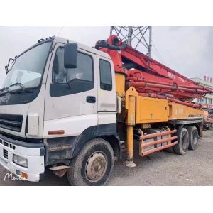 China 37 Meter Concrete Pump with Max.Vertical Reach and Max.Theory Output of 67/120 M3/H on sale