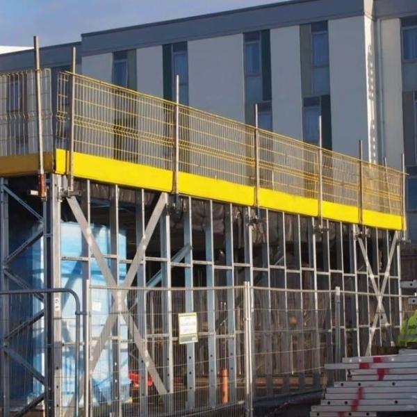 Buy cheap Sloped Surface Edge Protection Barrier With Adjustable Leg Extensions from wholesalers