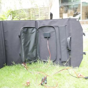 23.6V Portable Folding Solar Panels Overlapping 200w Folding Solar Panel